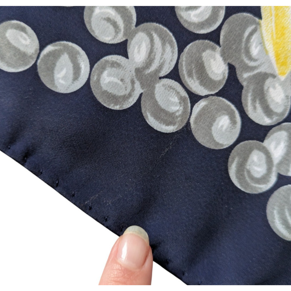 Vintage Chanel Navy Blue Gripoix Floral 100% Silk Scarf Lily Pearls Camellia - Picture 12 of 13